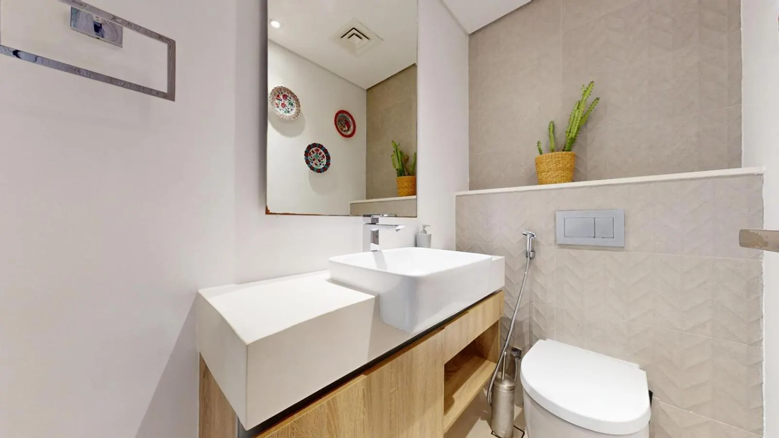 Liv Residences - Airy One Bedroom In Dubai Marina Apartment